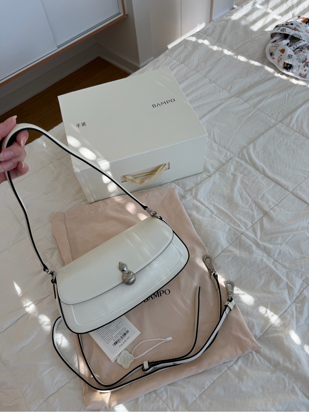 BAMBO top-grain Leather Shoulder Bag